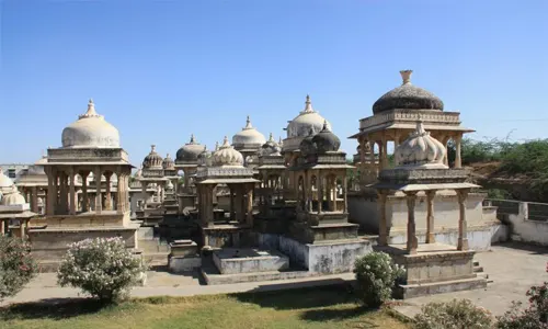 Ahar Cenotaphs is the famous sightseeing places in Udaipur