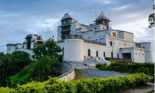 Places to visit in Udaipur, Monsoon Palace